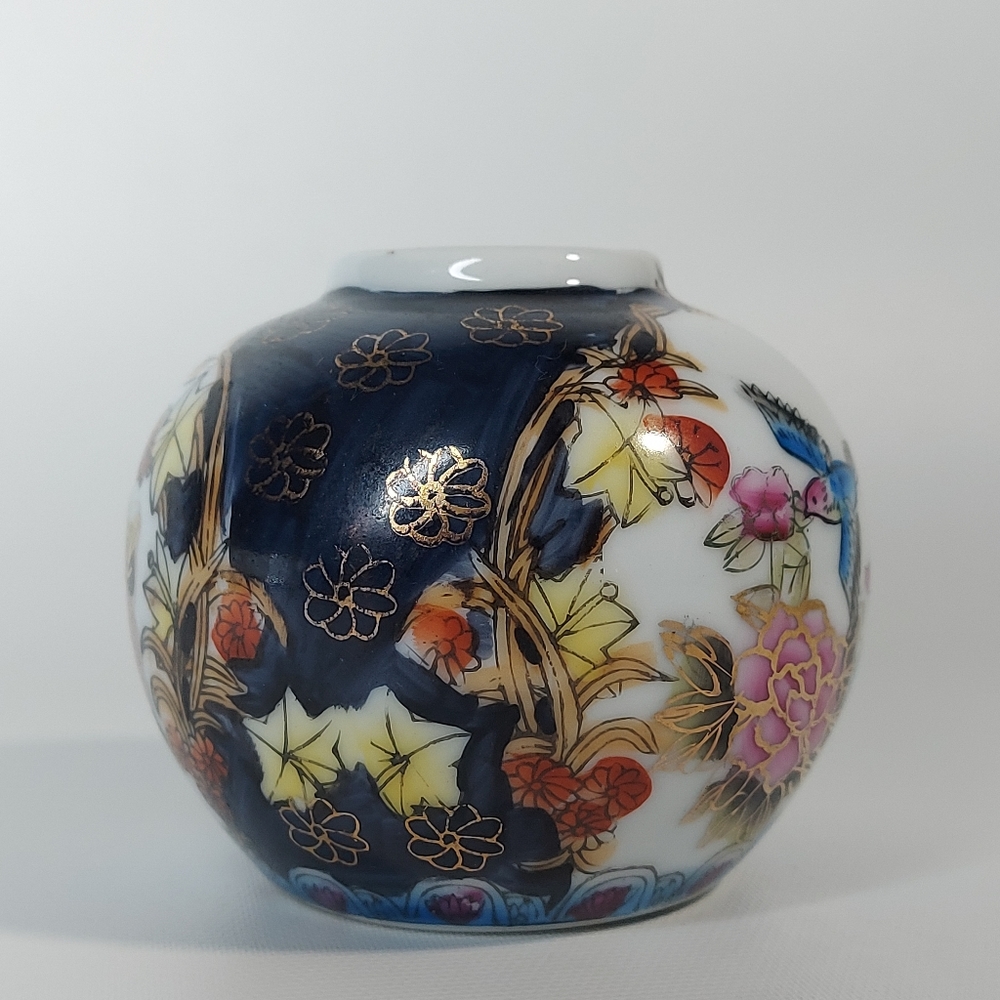 Satsuma Chinese Porcelain Enamel Vase Jar 3"